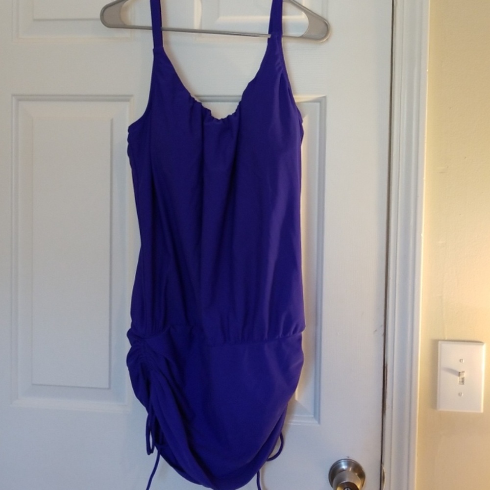 One piece swimsuit
